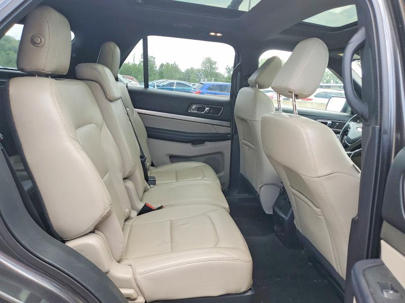 60420336 :رقم المزاد ، 1FM5K8D84JGB50504 vin ، 2018 Ford Explorer مزاد بيع
