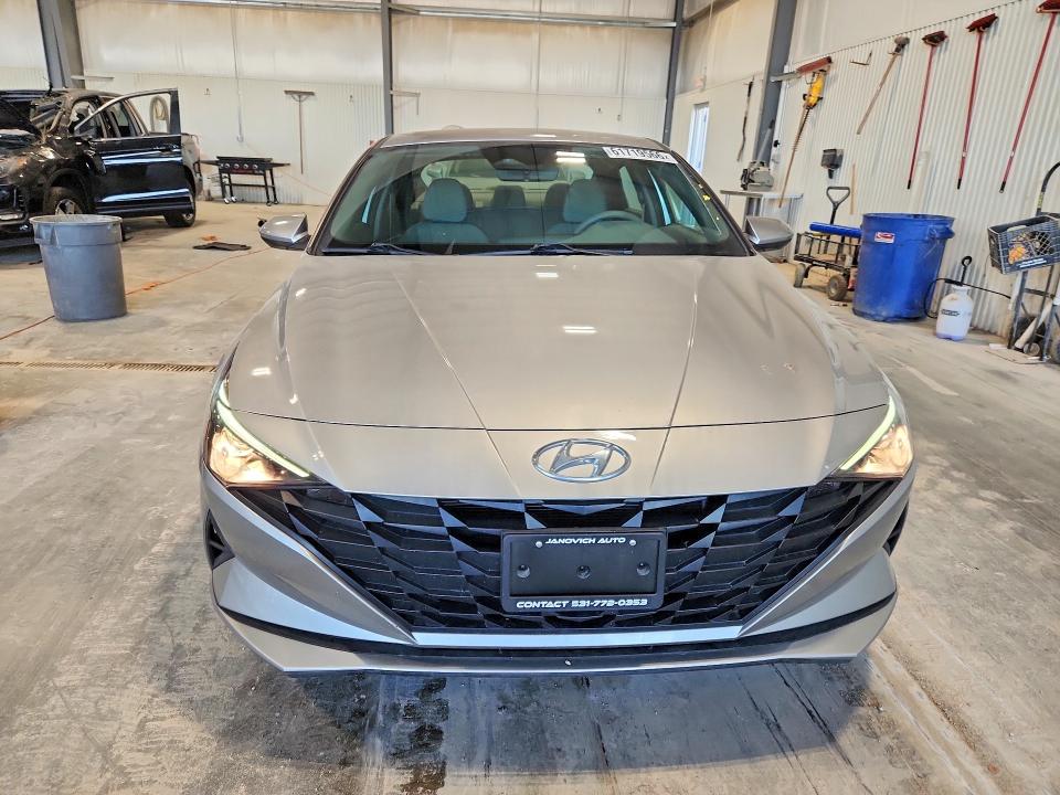Продажа на аукционе авто 2021 Hyundai Elantra, vin: 5NPLL4AGXMH038268, номер лота: 61719566