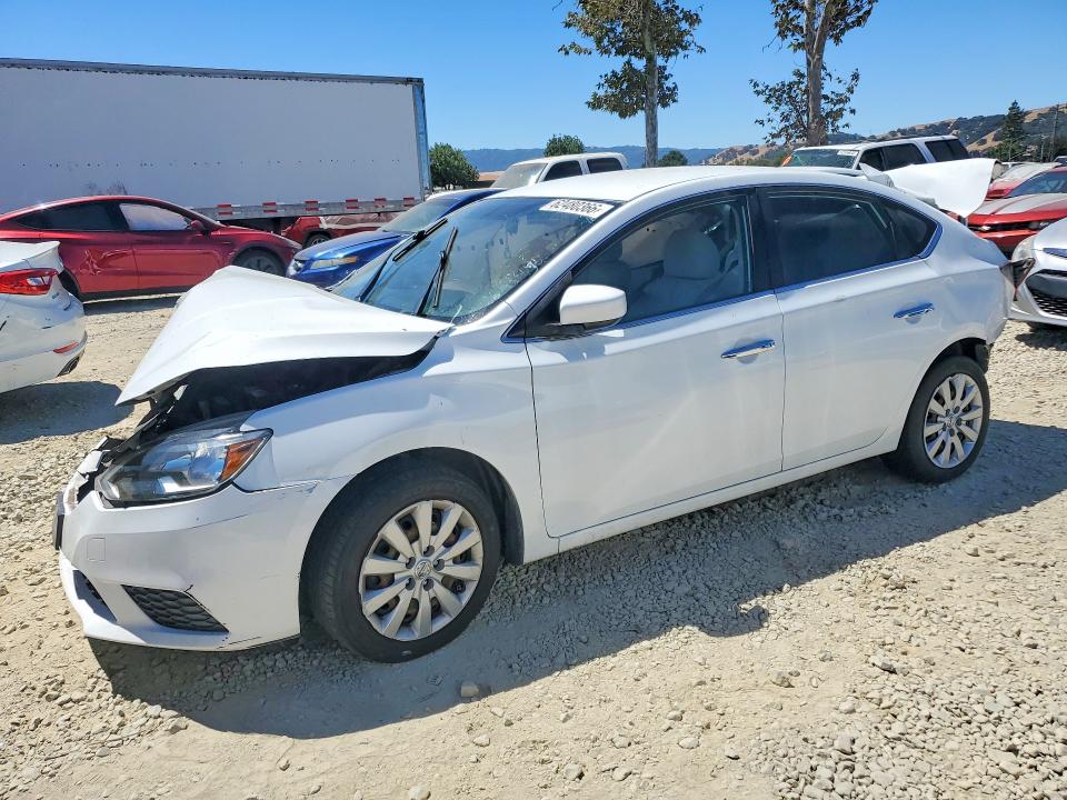 2016 Nissan Sentra მანქანა იყიდება აუქციონზე, vin: 3N1AB7AP3GY242691, აუქციონის ნომერი: 62480366