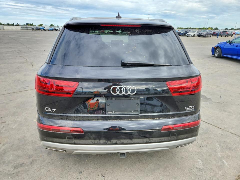 Aukcja sprzedaży 2017 Audi Q7, vin: WA1VAAF74HD015418, numer aukcji: 61714926