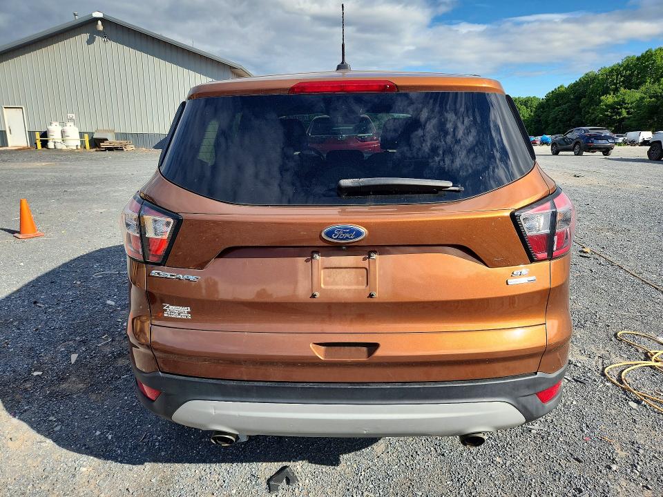 Продаж на аукціоні авто 2017 Ford Escape, vin: 1FMCU9GD6HUD78550, номер лоту: 63164306