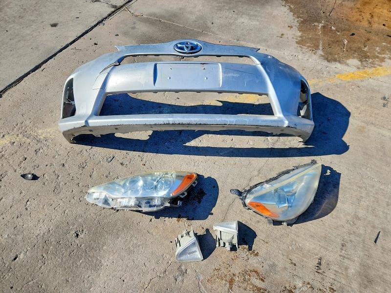 Продажа на аукционе авто 2013 Toyota Prius C, vin: JTDKDTB38D1548995, номер лота: 60444146