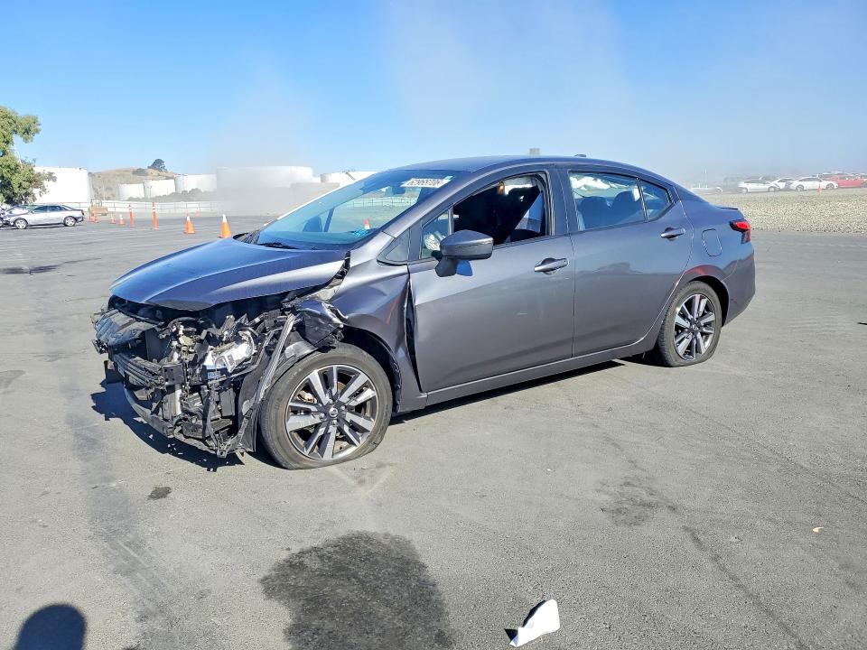 62968706 :رقم المزاد ، 3N1CN8EV5ML830387 vin ، 2021 Nissan Versa مزاد بيع