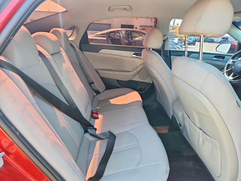 2018 Hyundai Sonata მანქანა იყიდება აუქციონზე, vin: 5NPE24AF1JH707509, აუქციონის ნომერი: 63174126