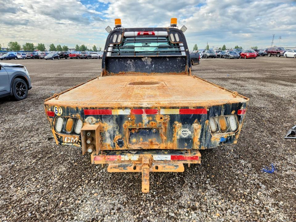 59590136 :رقم المزاد ، 1GB4KYCG8JF154266 vin ، 2018 Chevrolet Silverado مزاد بيع