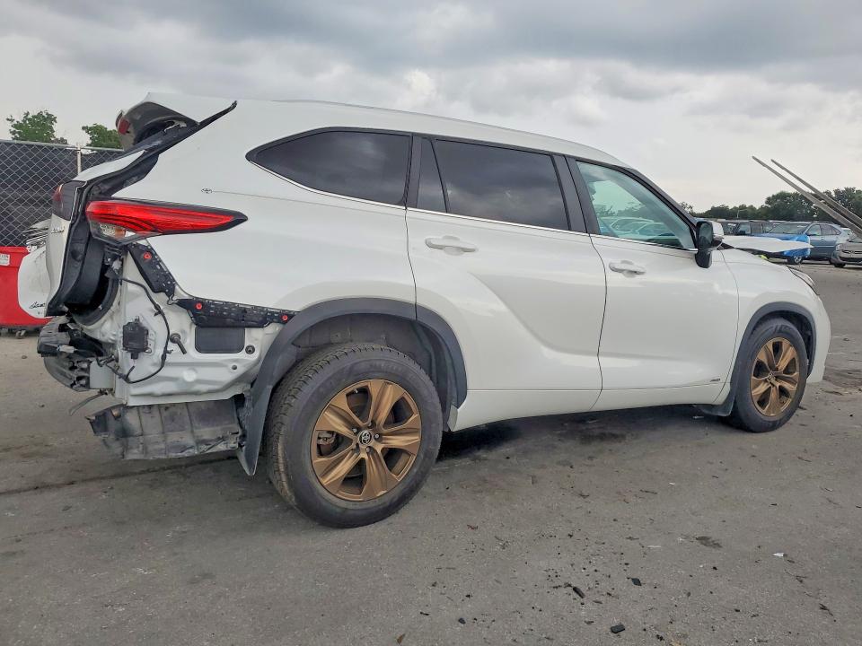 Продажа на аукционе авто 2023 Toyota Highlander, vin: 5TDABRCH6PS581340, номер лота: 62566906