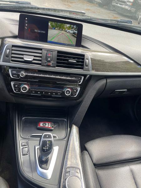 2018 Bmw 330 მანქანა იყიდება აუქციონზე, vin: WBA8D9G58JNU71313, აუქციონის ნომერი: 63432926