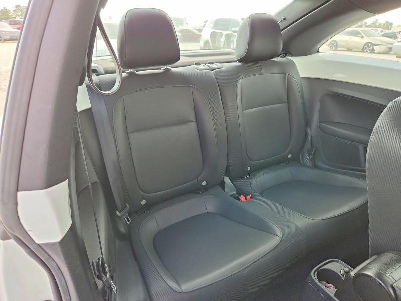 Продажа на аукционе авто 2013 Volkswagen Beetle, vin: 3VWJP7AT1DM685692, номер лота: 59270166