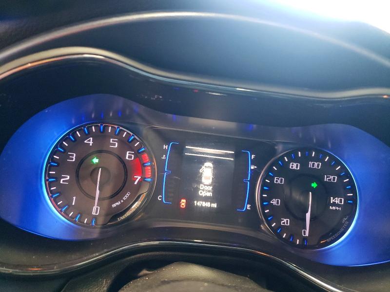 63167266 :رقم المزاد ، 1C3CCCBB0FN751748 vin ، 2015 Chrysler 200 Sport مزاد بيع