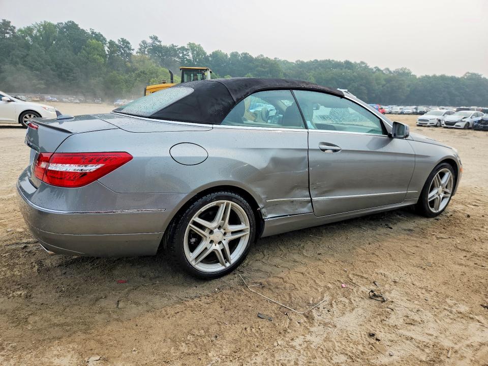 Продажа на аукционе авто 2011 Mercedes-benz E, vin: WDDKK5GF5BF086907, номер лота: 61403786