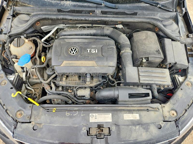 58035796 :رقم المزاد ، 3VW5T7AJ6HM333158 vin ، 2017 Volkswagen Jetta مزاد بيع