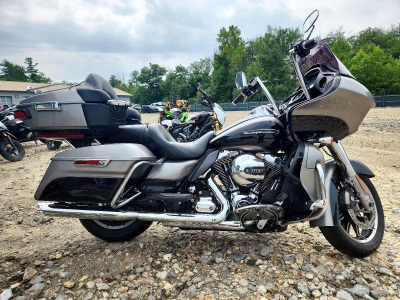 61913996 :رقم المزاد ، 1HD1KGL12GB608482 vin ، 2016 Harley-davidson Fltru مزاد بيع