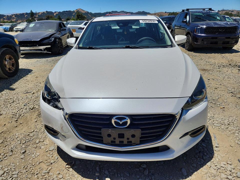 2017 Mazda 3 მანქანა იყიდება აუქციონზე, vin: 3MZBN1V75HM123627, აუქციონის ნომერი: 59232856