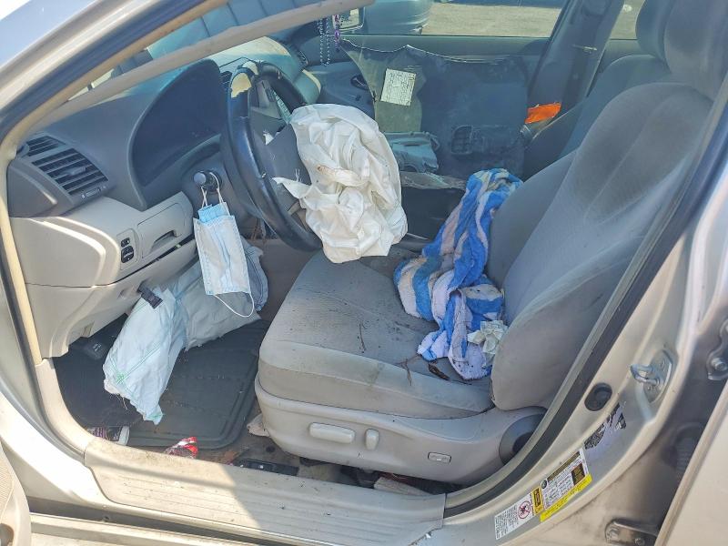 61663936 :رقم المزاد ، 4T1BF3EK8AU502229 vin ، 2010 Toyota Camry مزاد بيع