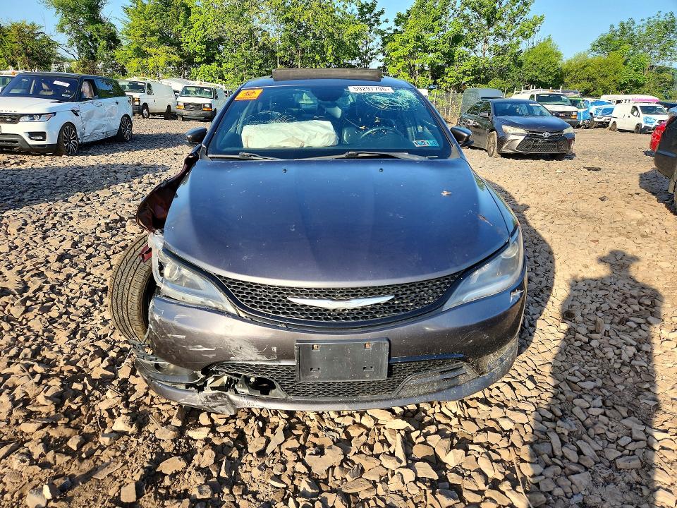 59297796 :رقم المزاد ، 1C3CCCDG5FN690888 vin ، 2015 Chrysler 200 مزاد بيع