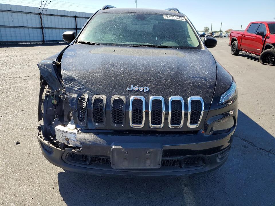 61084046 :رقم المزاد ، 1C4PJLAB1GW265059 vin ، 2016 Jeep Cherokee مزاد بيع