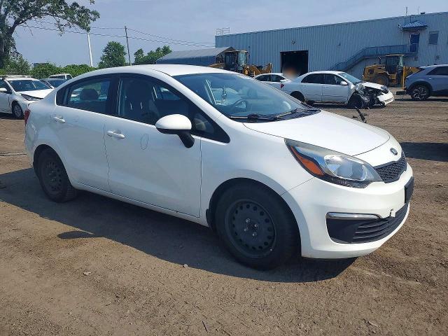 60657836 :رقم المزاد ، KNADM4A35H6114183 vin ، 2017 Kia Rio مزاد بيع