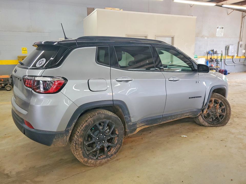 Продажа на аукционе авто 2024 Jeep Compass, vin: 3C4NJDBN8RT599457, номер лота: 62902376