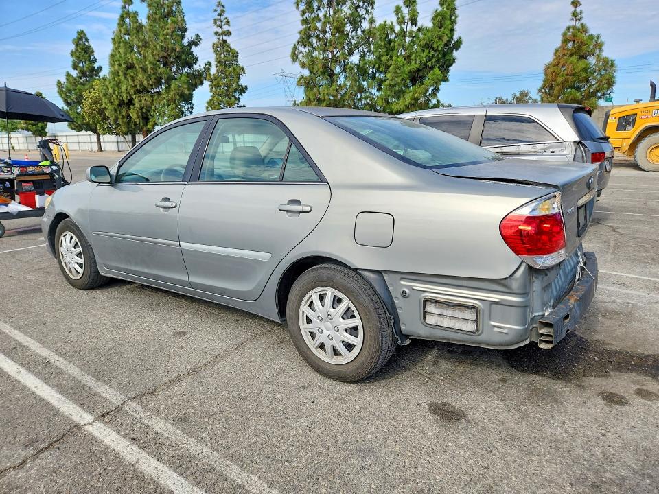 Продажа на аукционе авто 2005 Toyota Camry, vin: 4T1BE32K05U630199, номер лота: 61819376
