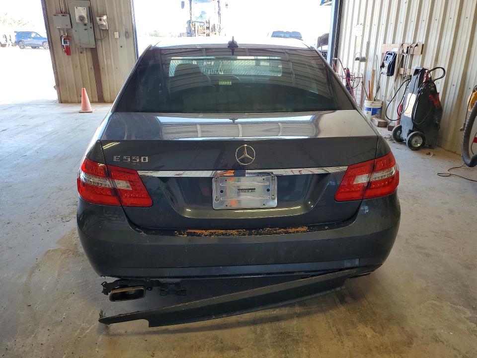 2011 Mercedes-benz E მანქანა იყიდება აუქციონზე, vin: WDDHF7CB9BA318452, აუქციონის ნომერი: 62930536