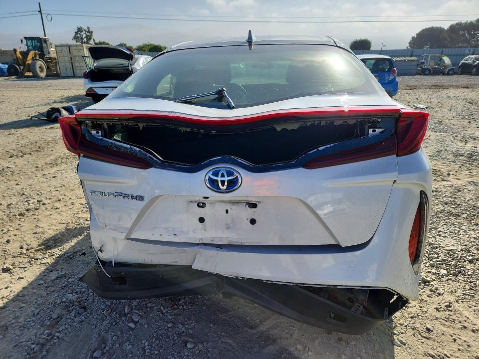 2017 Toyota Prius Prime მანქანა იყიდება აუქციონზე, vin: JTDKARFP9H3028923, აუქციონის ნომერი: 60524746