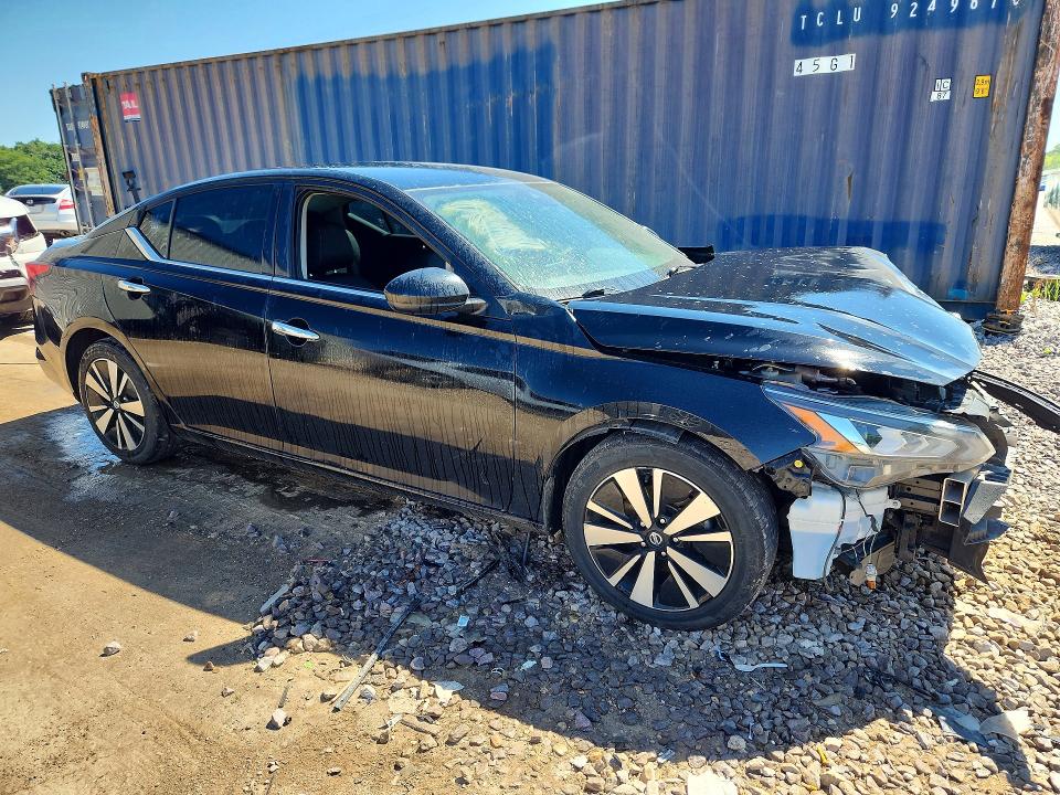 60124456 :رقم المزاد ، 1N4BL4DV4MN403068 vin ، 2021 Nissan Altima مزاد بيع