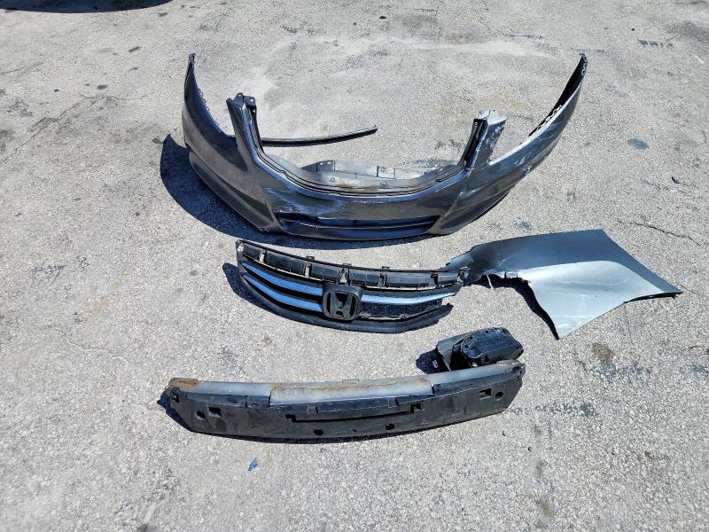62330076 :رقم المزاد ، 1HGCP2F7XCA029708 vin ، 2012 Honda Accord مزاد بيع