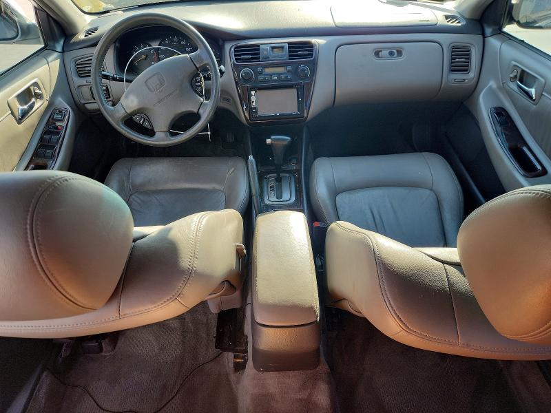 2002 Honda Accord მანქანა იყიდება აუქციონზე, vin: 1HGCG16552A055768, აუქციონის ნომერი: 60446786