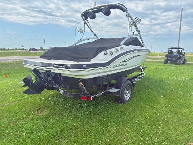 2011 Chaparral Boat მანქანა იყიდება აუქციონზე, vin: FGB501921011, აუქციონის ნომერი: 62310676