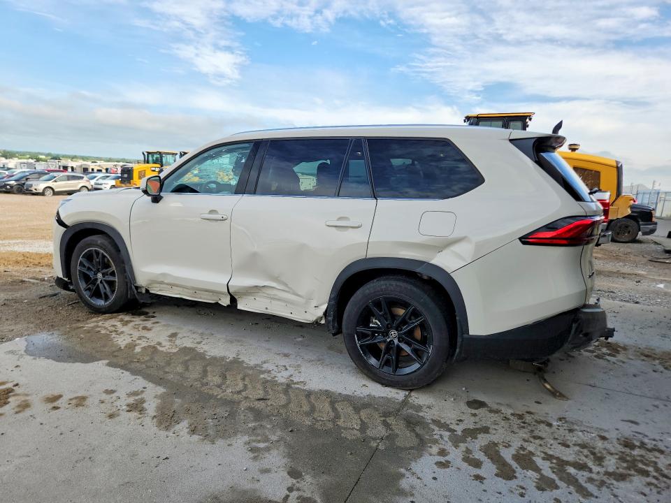 Продажа на аукционе авто 2024 Toyota Grand Highlander Hybrid, vin: 5TDACAB50RS014095, номер лота: 60145846