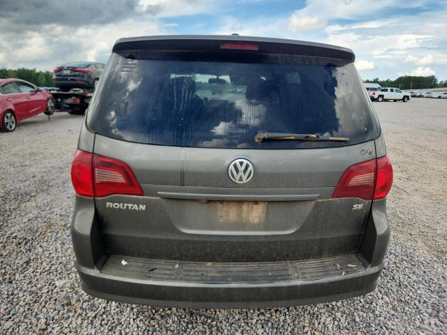 61246106 :رقم المزاد ، 2V4RW3D11AR295679 vin ، 2010 Volkswagen Routan مزاد بيع