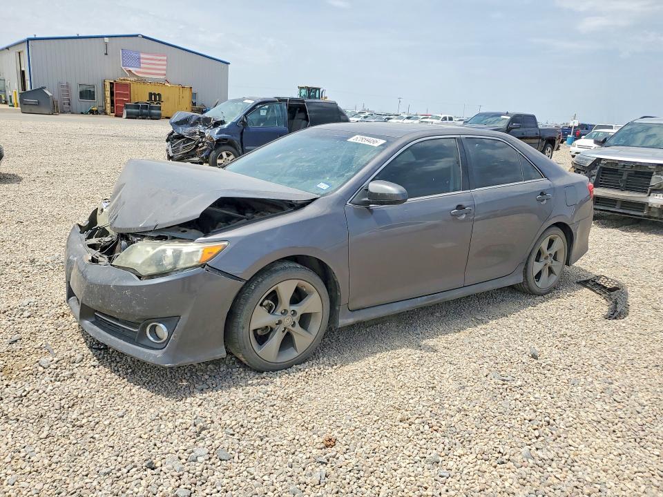 Продажа на аукционе авто 2014 Toyota Camry, vin: 4T1BF1FK3EU746749, номер лота: 62859486