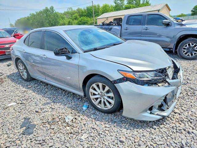 Продаж на аукціоні авто 2019 Toyota Camry, vin: 4T1B11HK6KU231879, номер лоту: 60303856