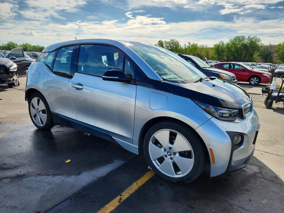 60169226 :رقم المزاد ، WBY1Z4C57FV504452 vin ، 2015 Bmw I3 مزاد بيع