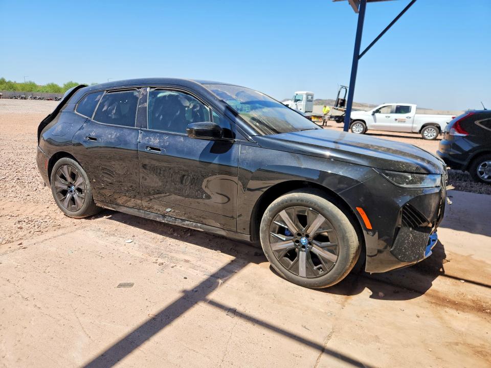 60205546 :رقم المزاد ، WB523CF07SCT06571 vin ، 2025 Bmw Ix مزاد بيع