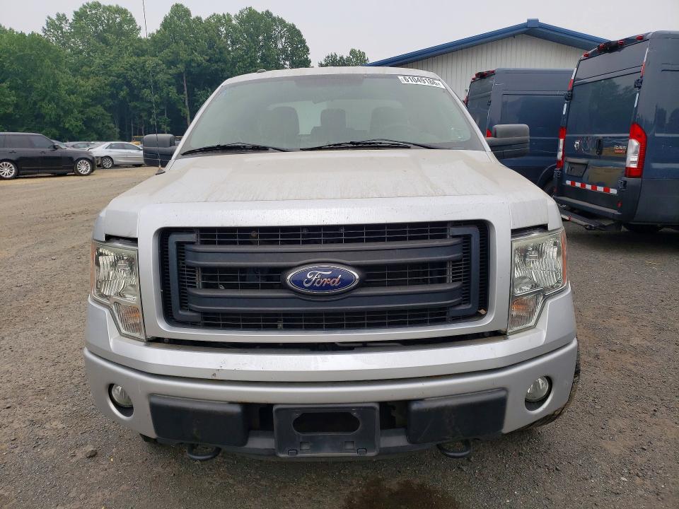 Продажа на аукционе авто 2013 Ford F150, vin: 1FTFX1EF1DFD61054, номер лота: 61049186
