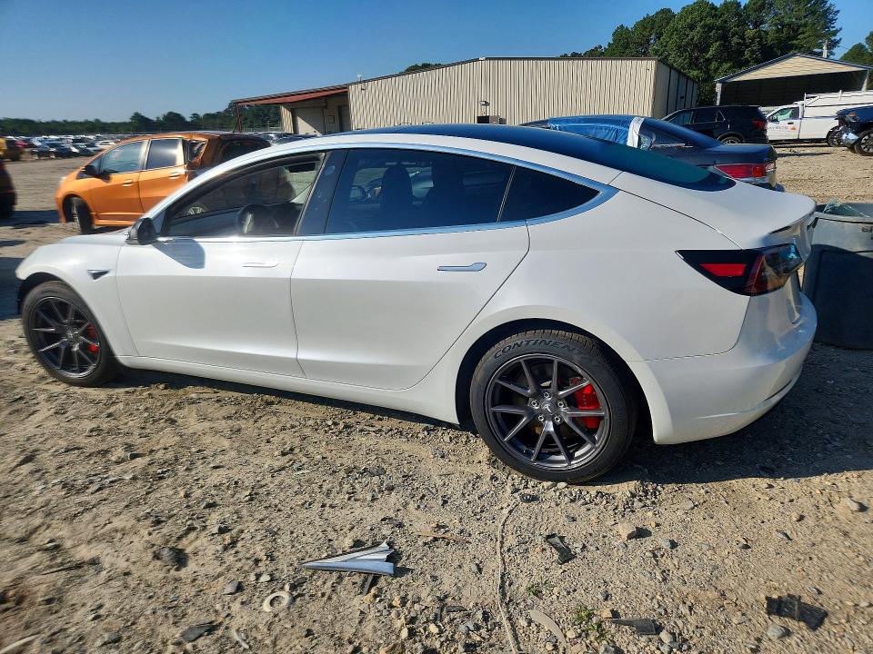 60579176 :رقم المزاد ، 5YJ3E1EC6LF624091 vin ، 2020 Tesla Model 3 مزاد بيع