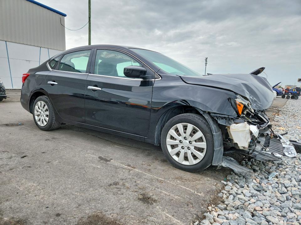 Продажа на аукционе авто 2016 Nissan Sentra, vin: 3N1AB7AP7GY240426, номер лота: 60813156