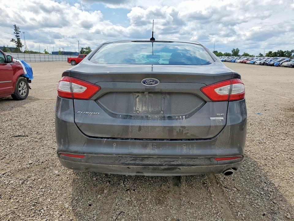 2015 Ford Fusion მანქანა იყიდება აუქციონზე, vin: 1FA6P0HD4F5128885, აუქციონის ნომერი: 62250386