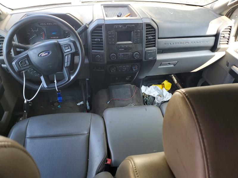 62387526 :رقم المزاد ، 1FD0W5HT8LEE42277 vin ، 2020 Ford F550 مزاد بيع