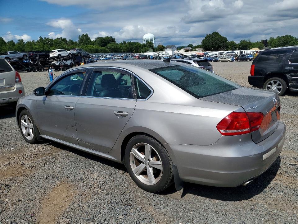 2012 Volkswagen Passat მანქანა იყიდება აუქციონზე, vin: 1VWBP7A32CC104916, აუქციონის ნომერი: 63369326