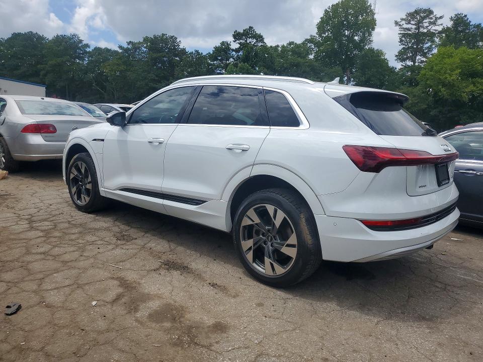 Продаж на аукціоні авто 2021 Audi E-tron, vin: WA1LAAGEXMB024151, номер лоту: 61398726