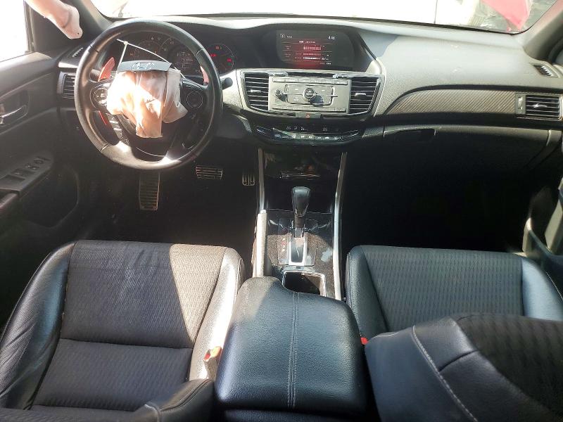 Продаж на аукціоні авто 2017 Honda Accord, vin: 1HGCR2F50HA106215, номер лоту: 61369316