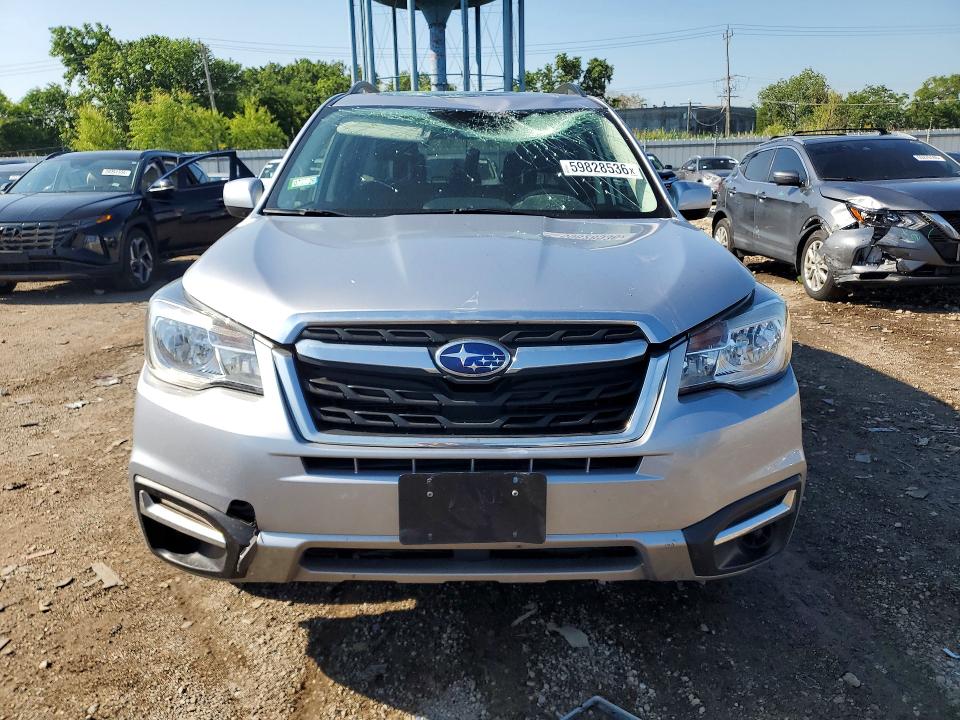 59828536 :رقم المزاد ، JF2SJAEC1HH575625 vin ، 2017 Subaru Forester مزاد بيع