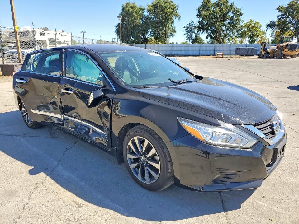 Продажа на аукционе авто 2016 Nissan Altima, vin: 1N4AL3APXGC163133, номер лота: 62010426