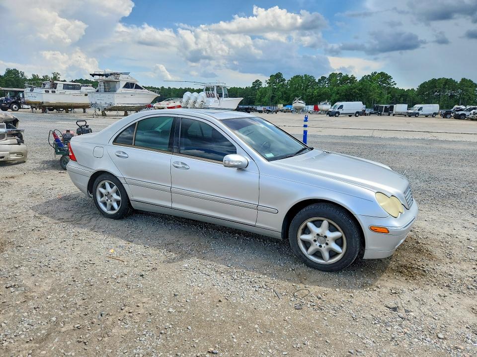Auction sale of the 2001 Mercedes-benz C, vin: WDBRF61J71F077123, lot number: 61711596