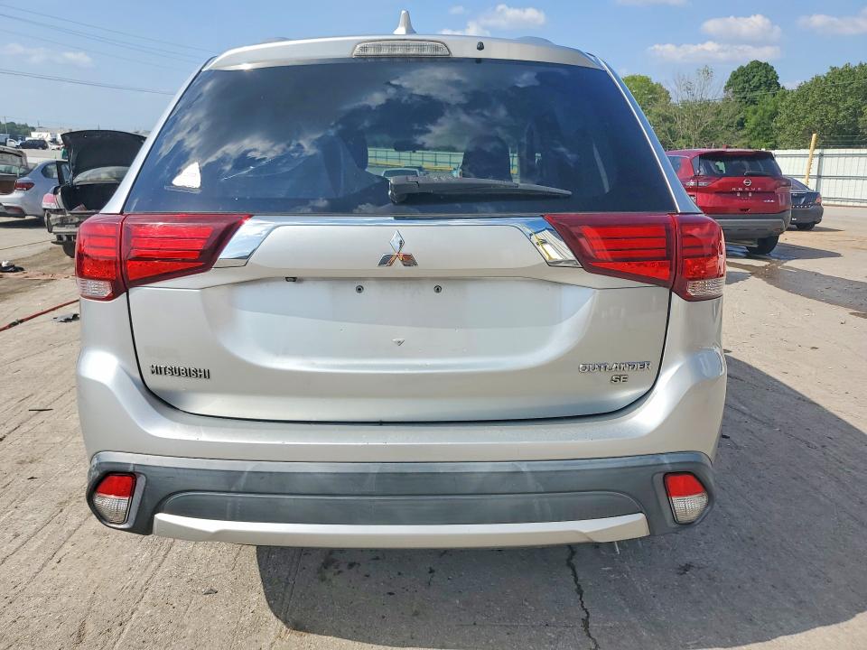 58578996 :رقم المزاد ، JA4AD3A34JZ023064 vin ، 2018 Mitsubishi Outlander مزاد بيع