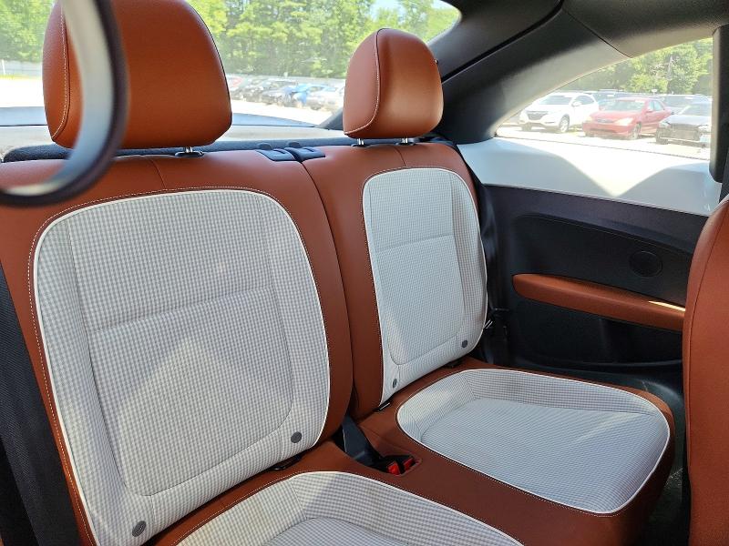 59356336 :رقم المزاد ، 3VWF17AT2HM630066 vin ، 2017 Volkswagen Beetle مزاد بيع
