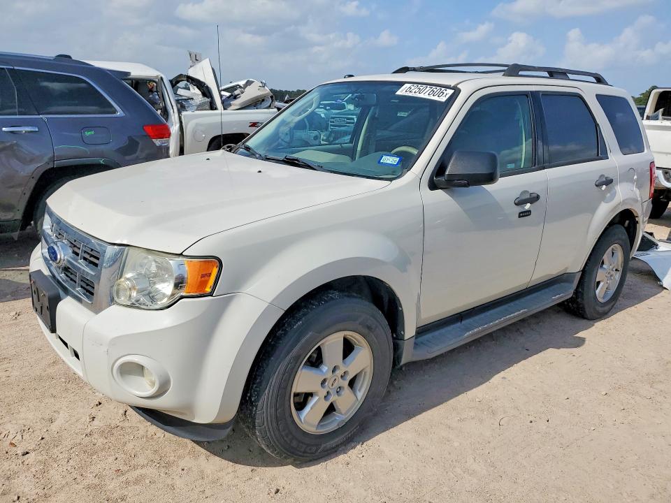 Продаж на аукціоні авто 2010 Ford Escape, vin: 1FMCU0D79AKB24682, номер лоту: 62507606