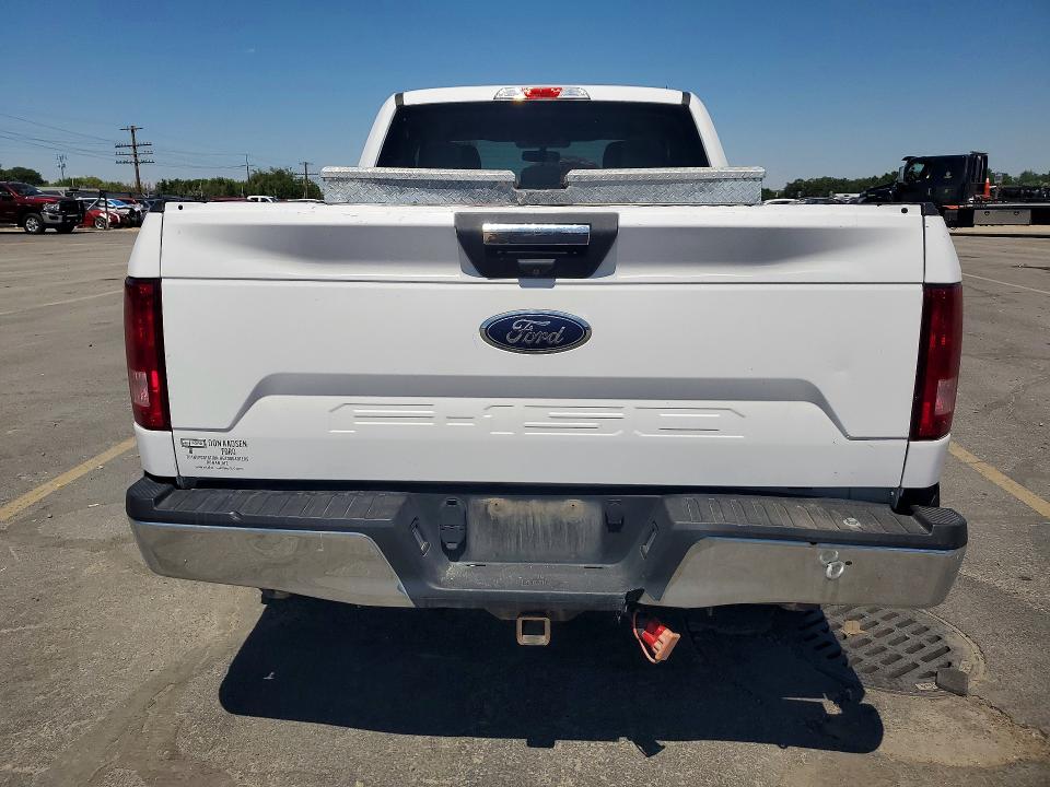 61387426 :رقم المزاد ، 1FTFX1E58JKE31837 vin ، 2018 Ford F150 مزاد بيع